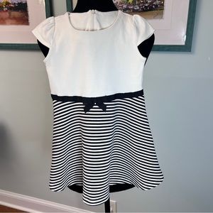 Gymboree Black and Cream Dress Size 5 Stripe Skirt, Bow, Zipper back